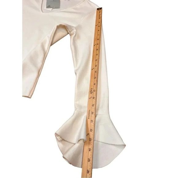 DH New York Pearl ruffle sleeve top Sz M New - Picture 7 of 14